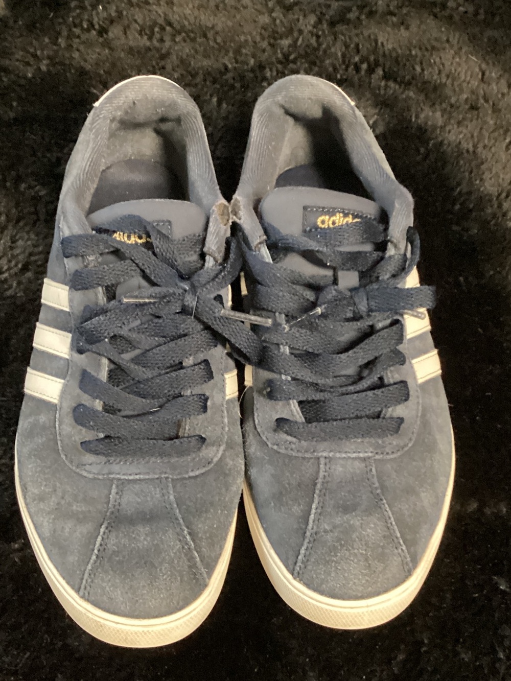 Navy and white Suede Adidas Gazelle sneaker size 7 1/2